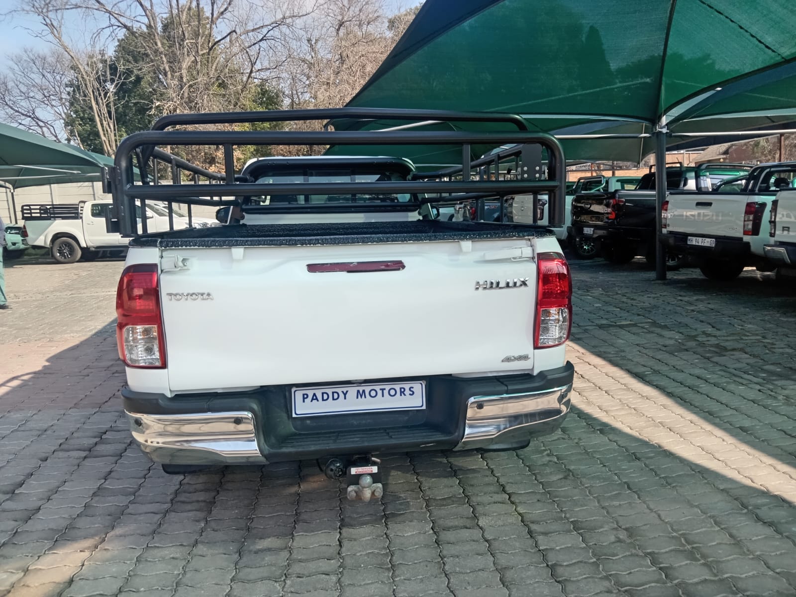
								Toyota Hilux 2.4 GD6 Single cab 4×4. full									