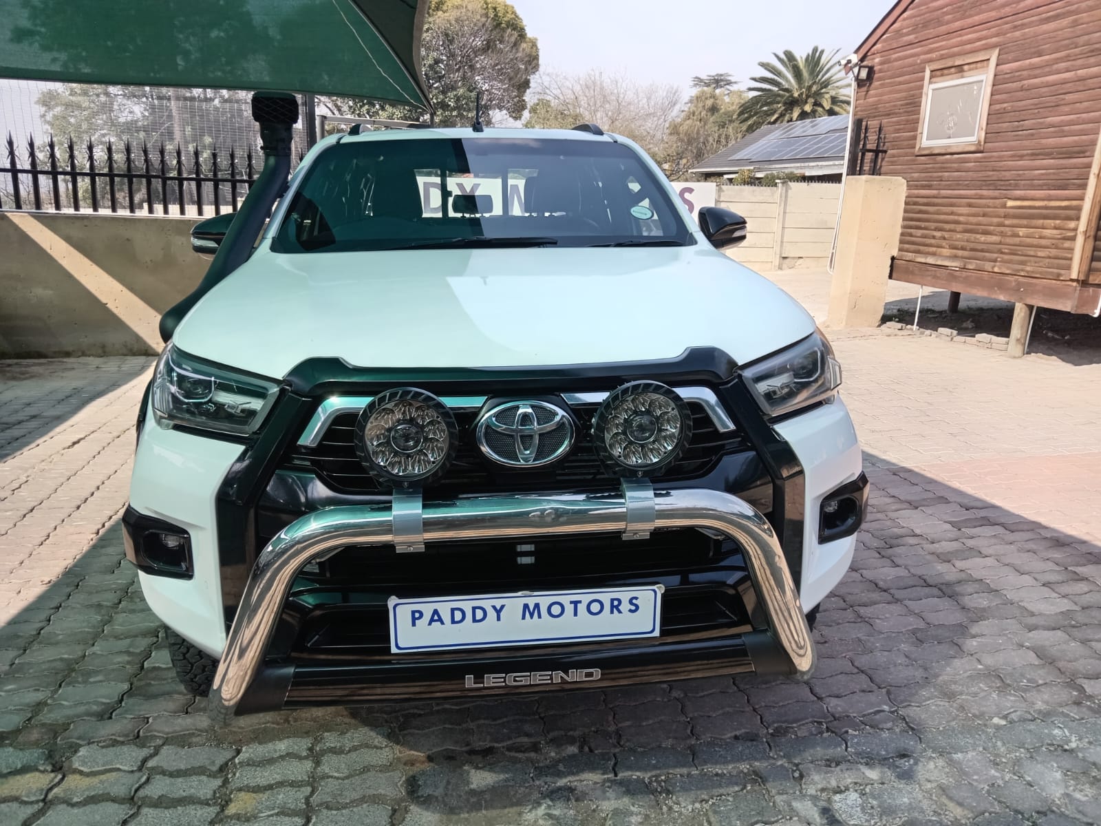 
								Toyota Hilux 2.4GD6 Double cab 4×4 full									