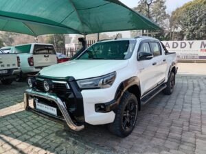 Toyota Hilux 2.4GD6 Double cab 4×4