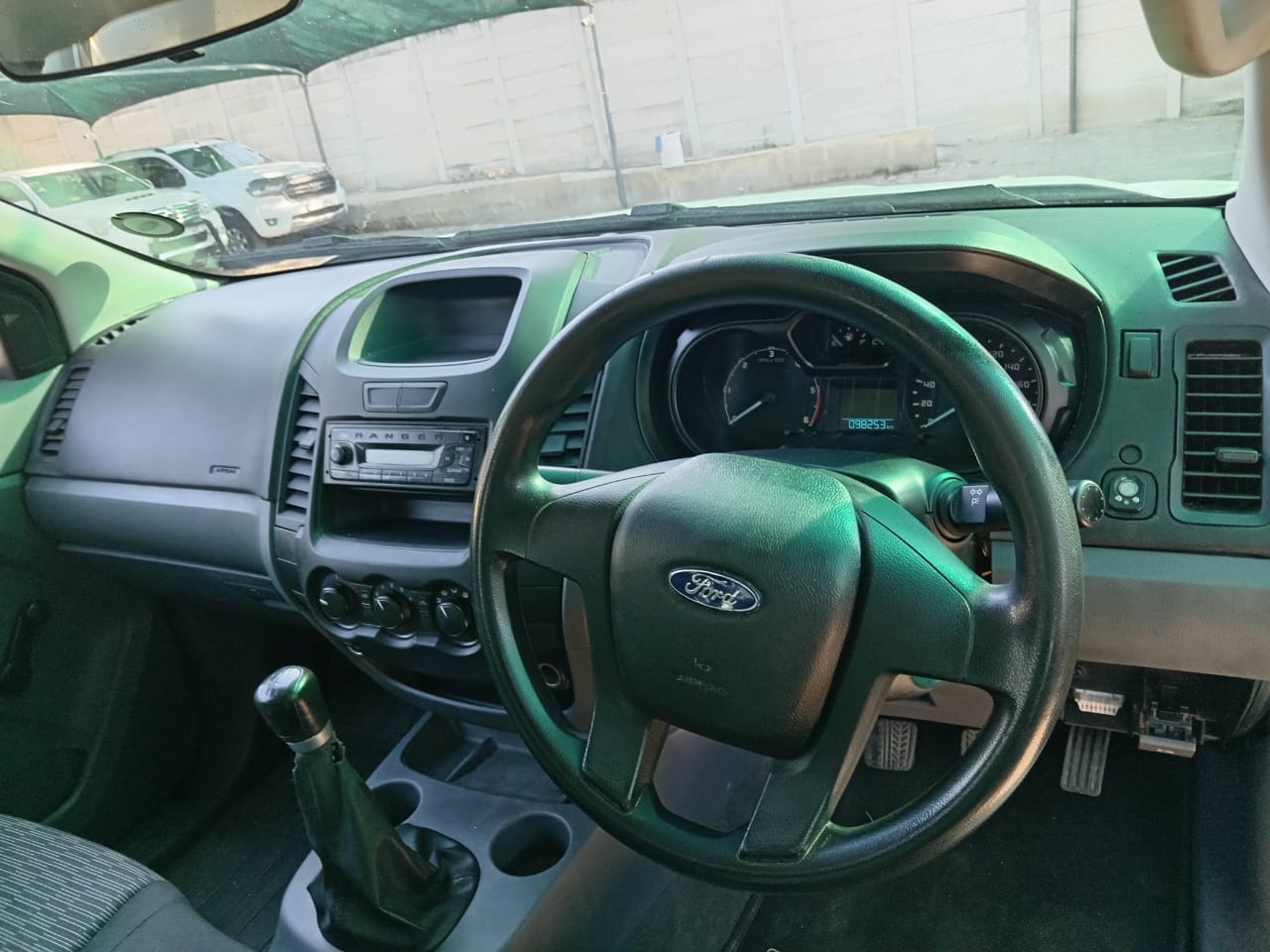 
								Ford Ranger 2.2 TDCI Single cab 4×2. full									