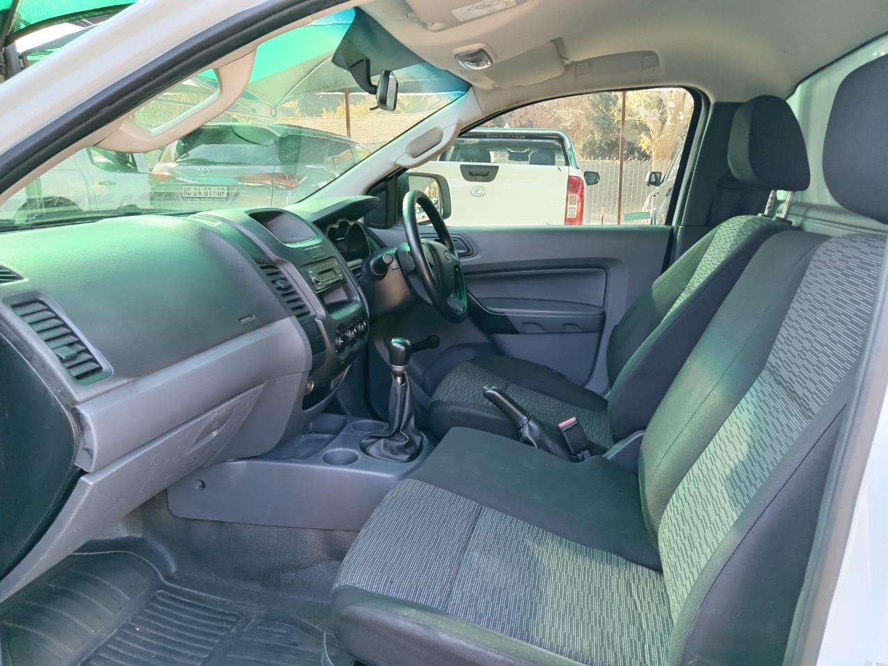 
								Ford Ranger 2.2 TDCI Single cab 4×2. full									