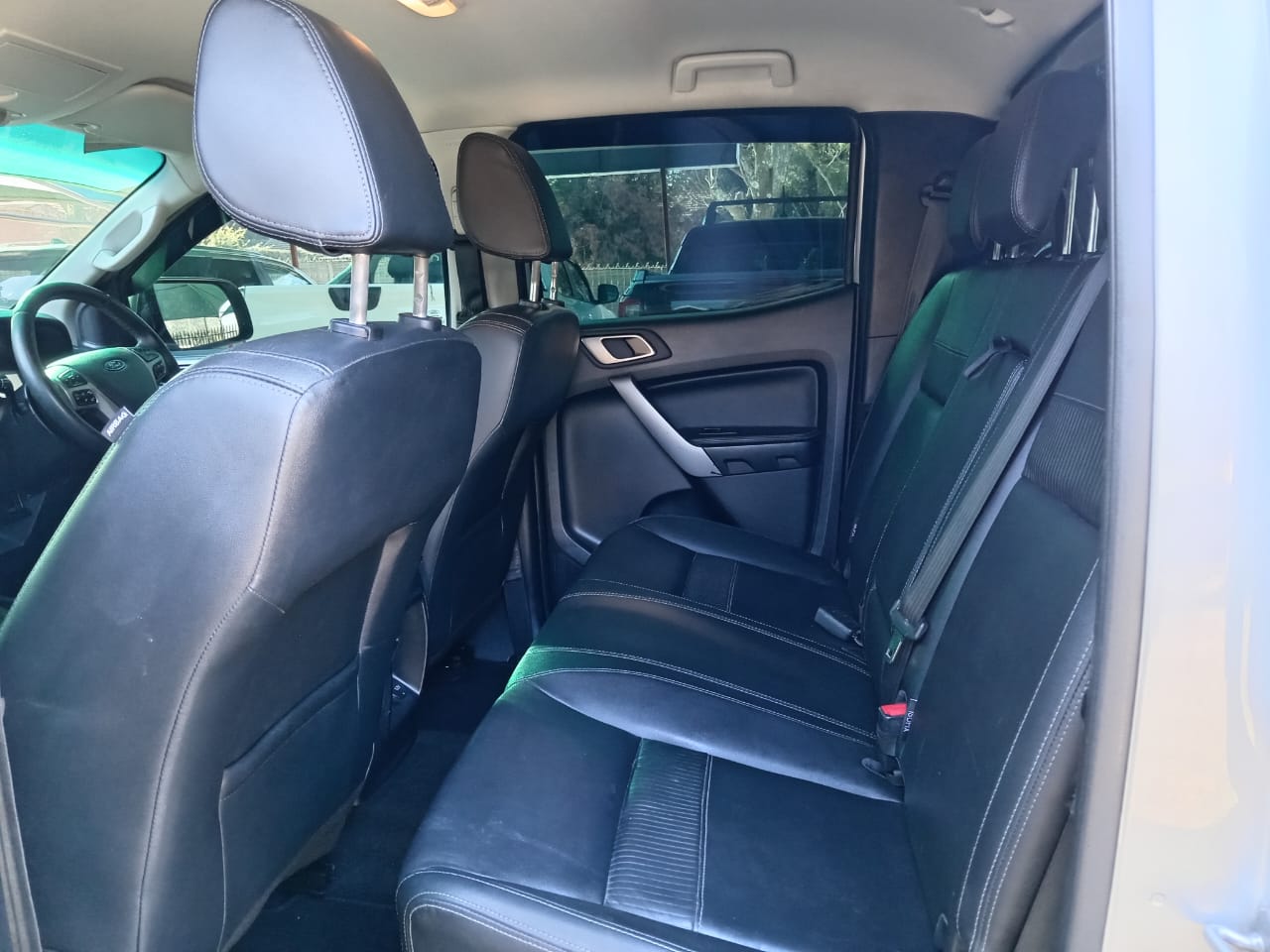 
								Ford Ranger 3.2 TDCI double cab XLT 4×2 full									