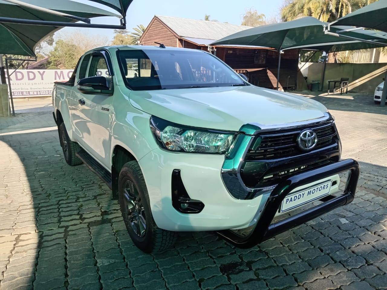 
								Toyota Hilux 2.4GD6 Double cab 4×4 full									