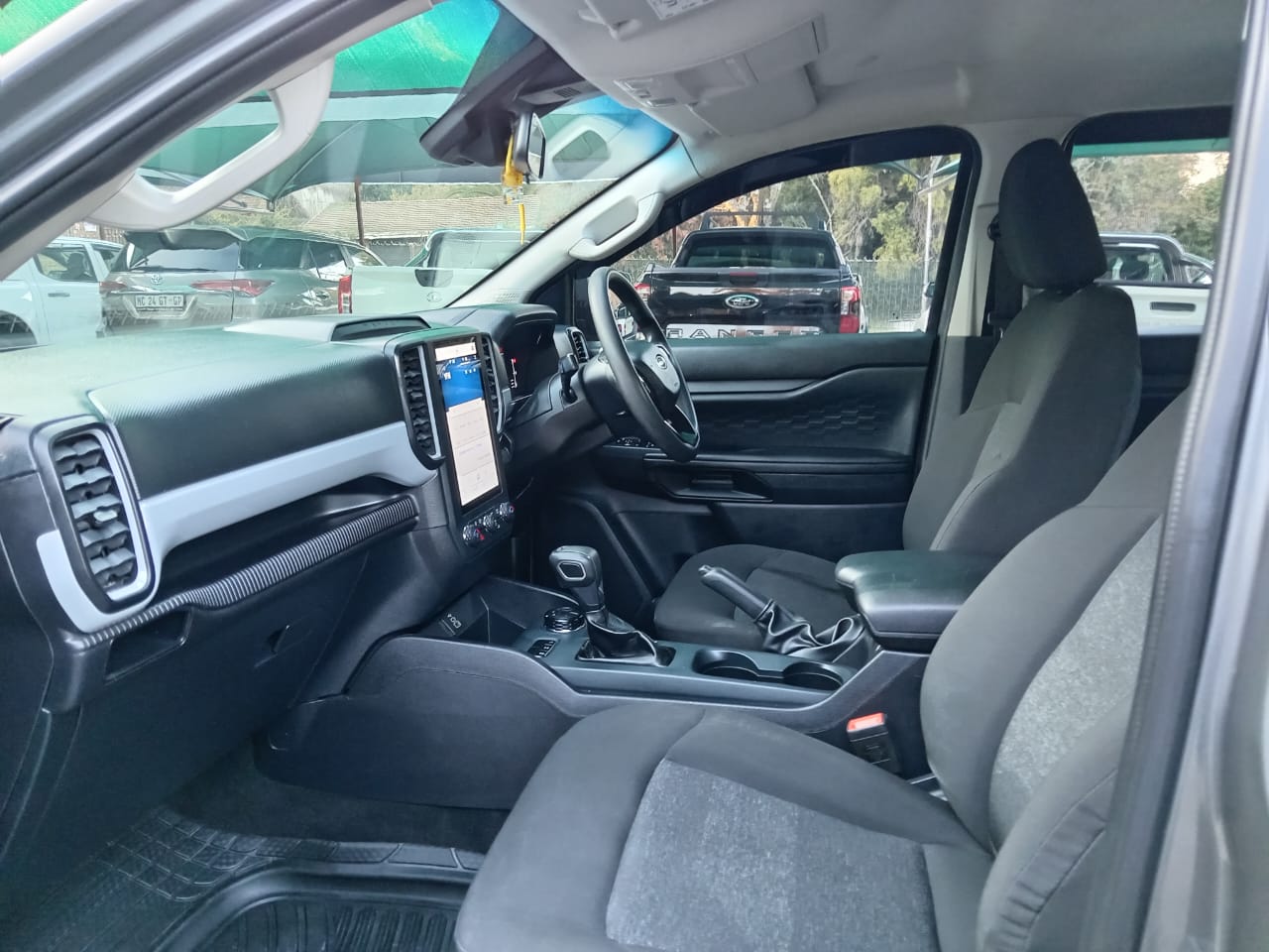 
								Ford Ranger 2.0 ST VL Double cab 4×4 full									