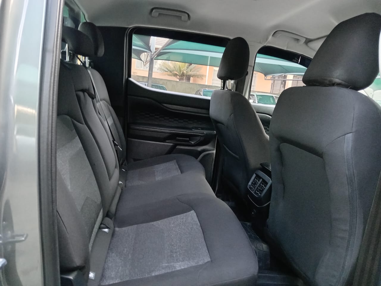 
								Ford Ranger 2.0 ST VL Double cab 4×4 full									