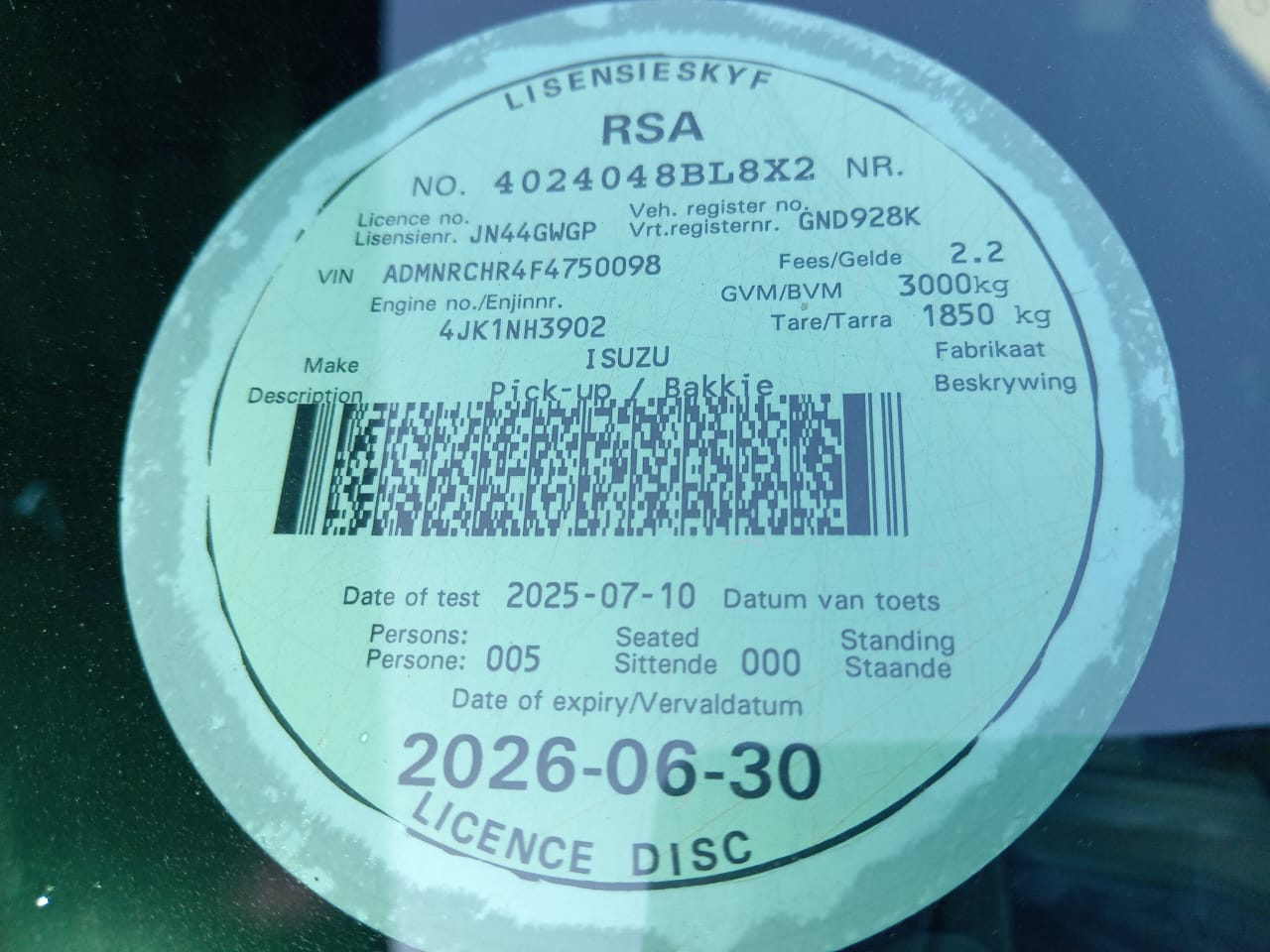 
								Isuzu KB250 D-TEQ Double cab 4×2 full									