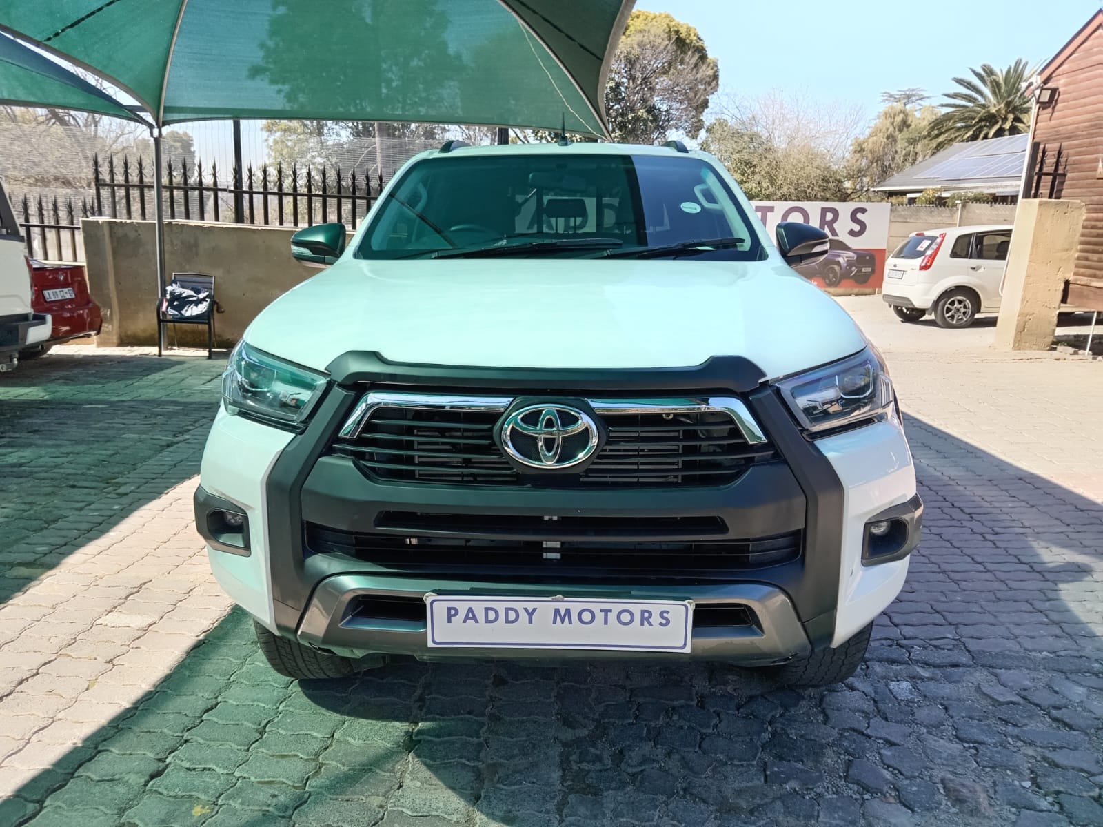 
								Toyota Hilux 2.4GD6 Double cab 4×4 full									