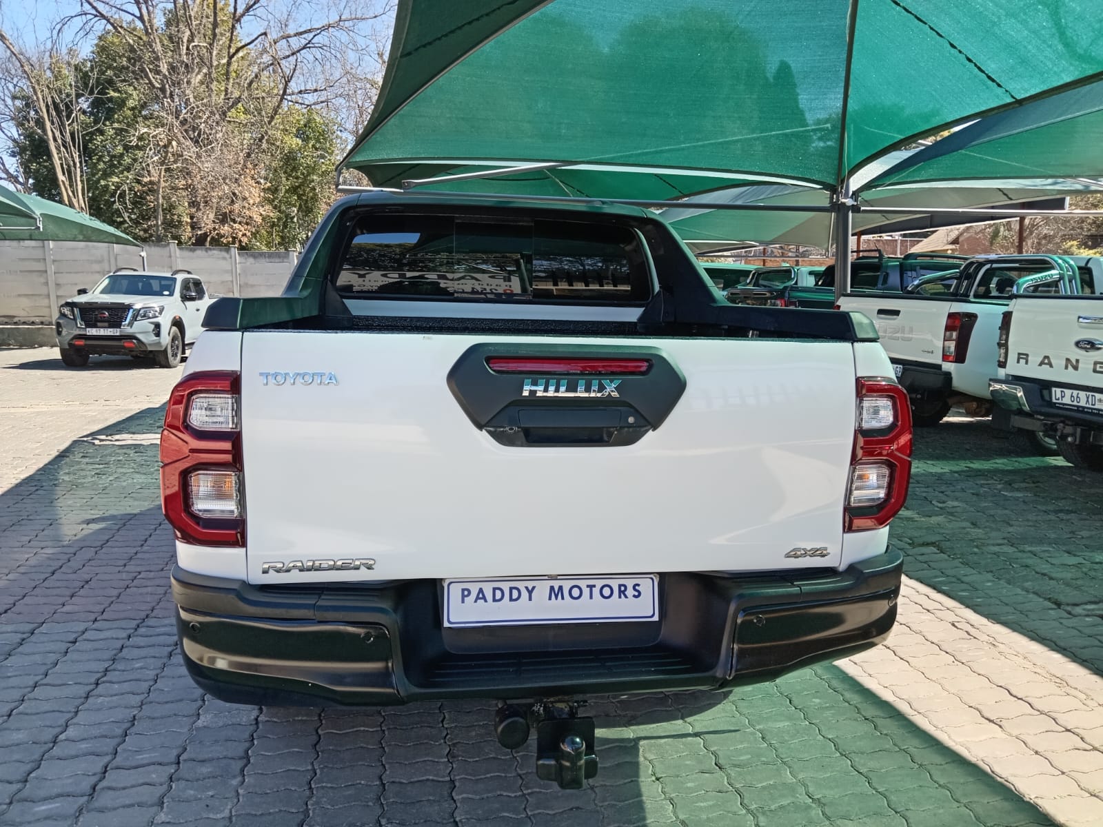 
								Toyota Hilux 2.4GD6 Double cab 4×4 full									