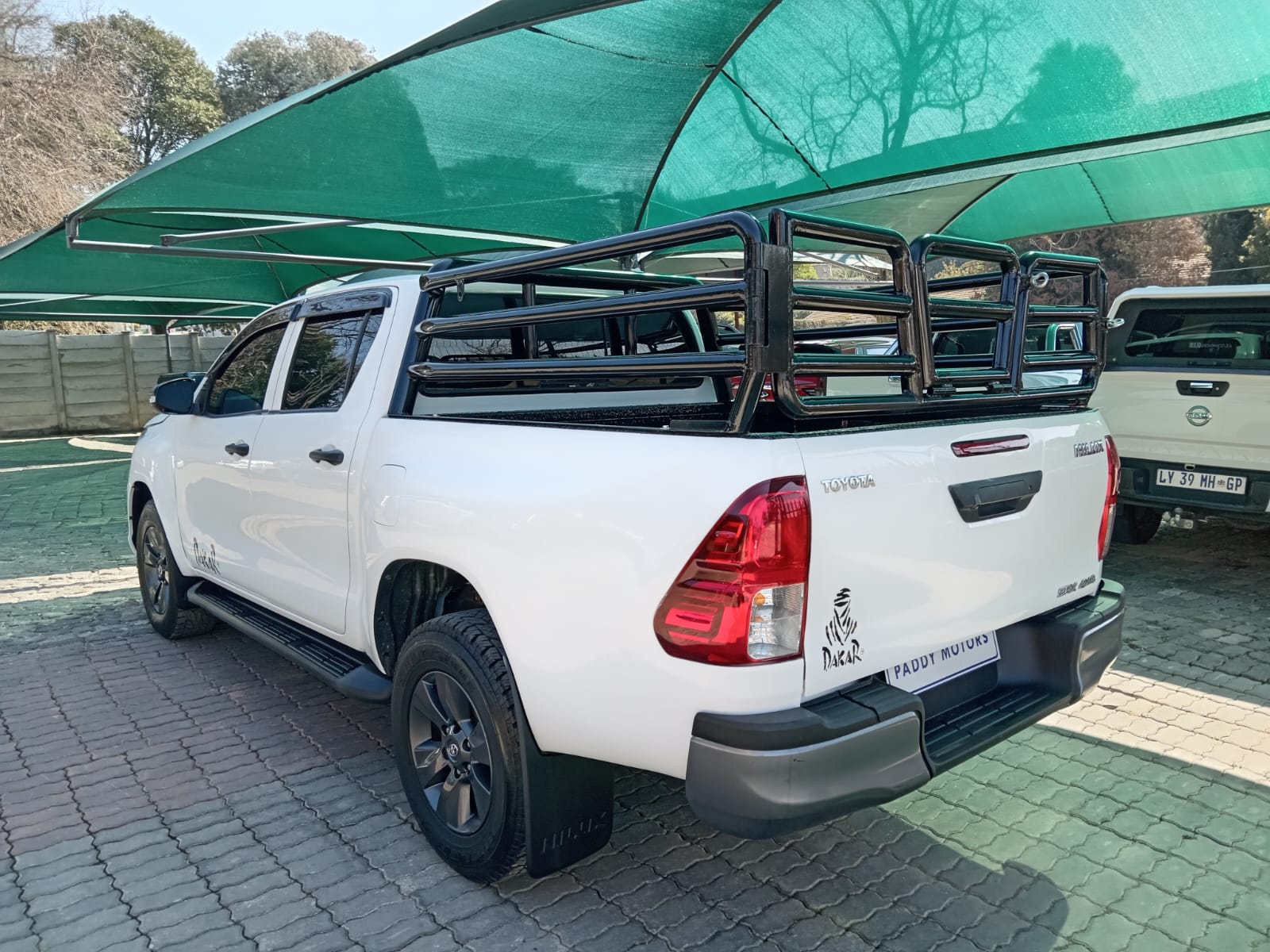 
								Toyota Hilux 2.4GD6 Double cab 4×4 full									