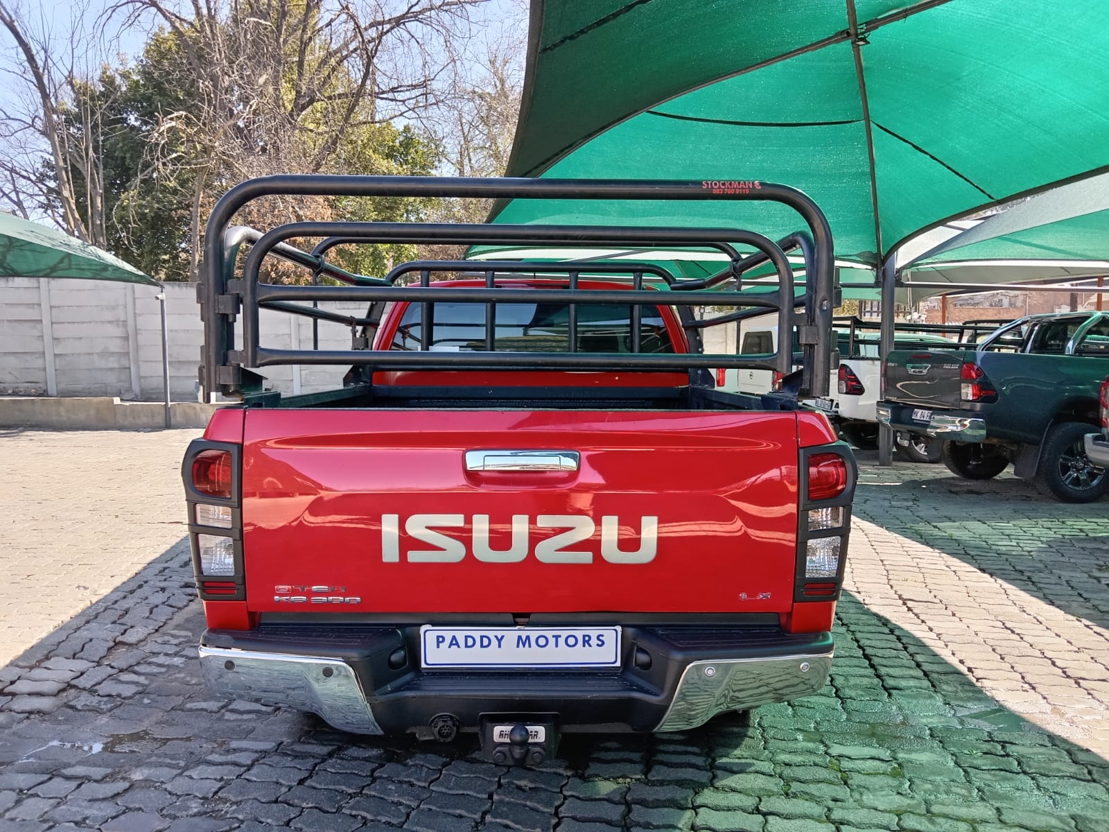 
								Isuzu KB300 D-TEQ Extended cab full									