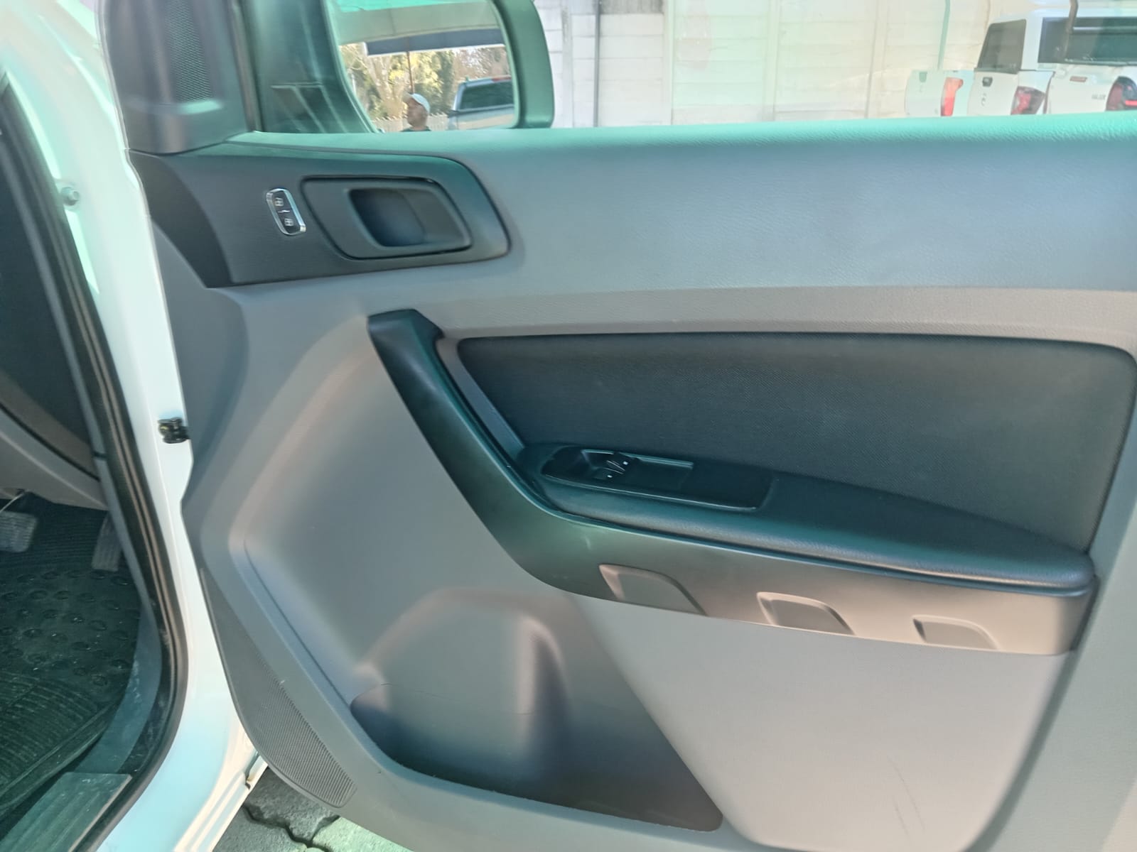 
								Ford Ranger 2.2 TDCI Single cab XLS AUTO full									