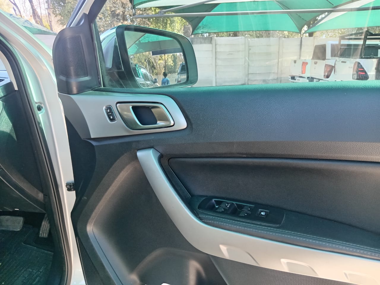 
								Ford Ranger 2.0 Bi-turbo XLT Double cab 4×2 full									