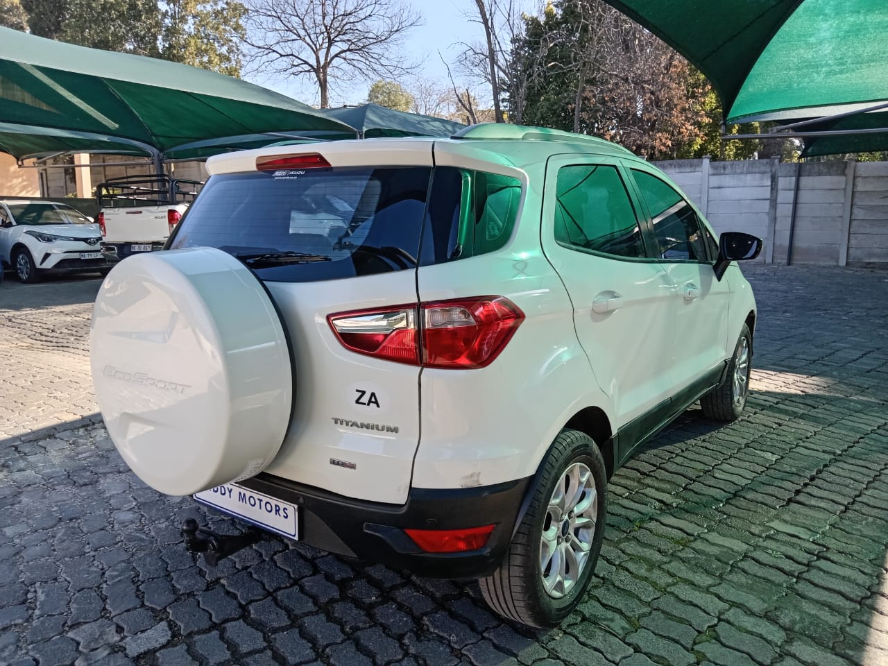 
								Ford EcoSport 1.5 Titanium full									