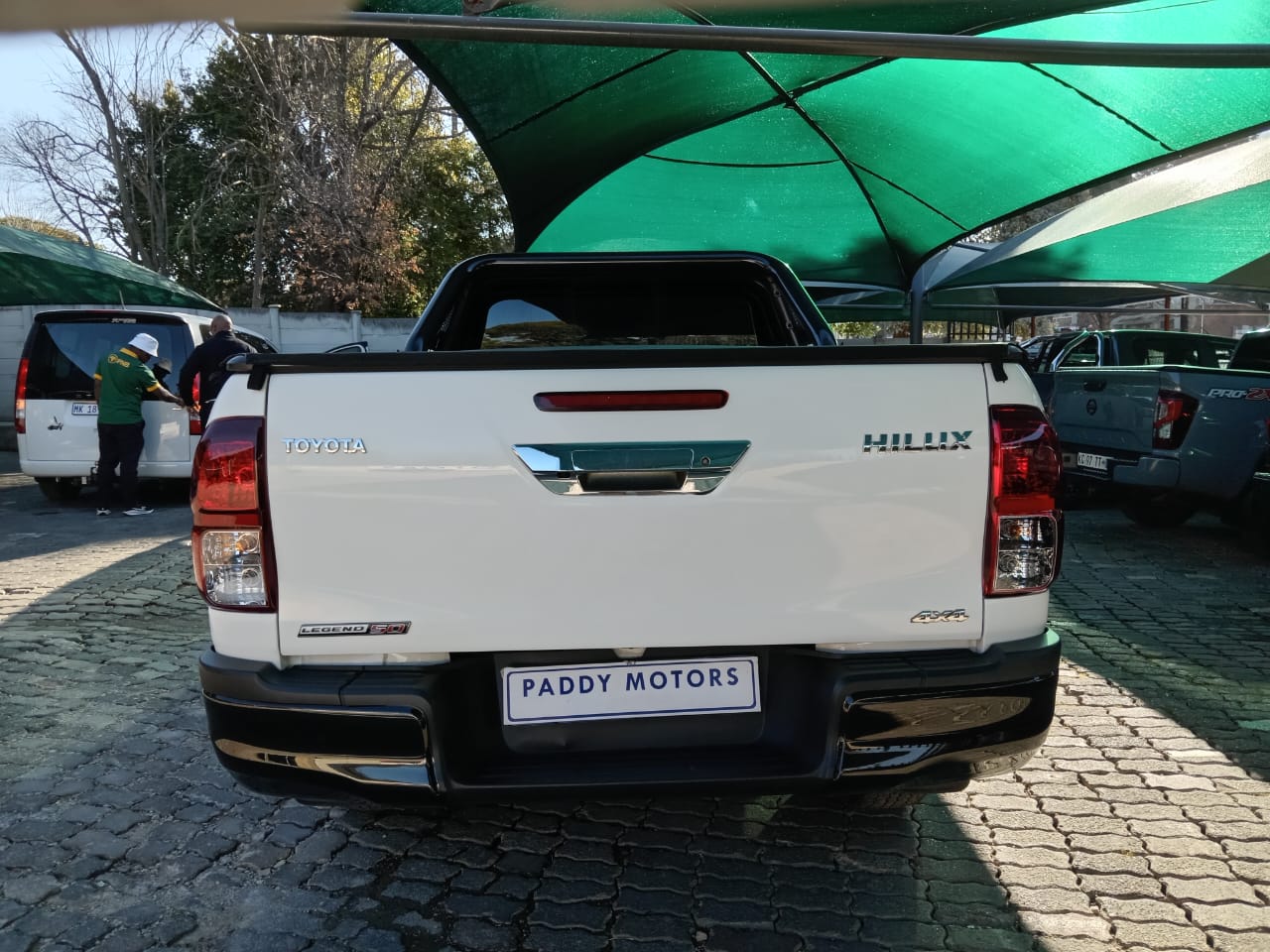 
								Toyota Hilux 2.8GD6 Extra cab 4×4 legend 50. full									