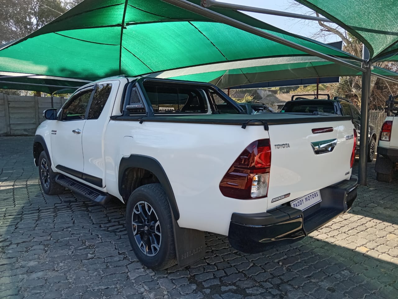 
								Toyota Hilux 2.8GD6 Extra cab 4×4 legend 50. full									