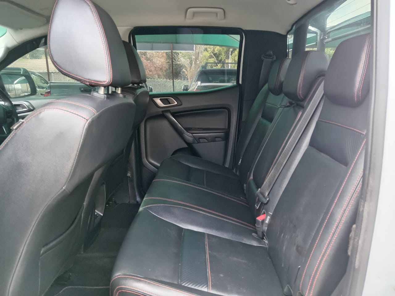 
								Ford Ranger 2.0 FX4 4X2 full									