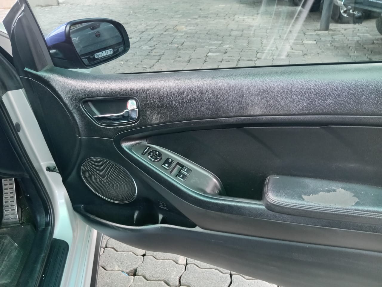 
								Kia Serato 1.6 EX auto -dr. full									