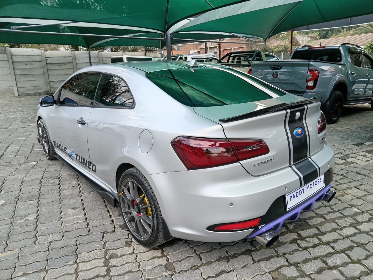 
								Kia Serato 1.6 EX auto -dr. full									