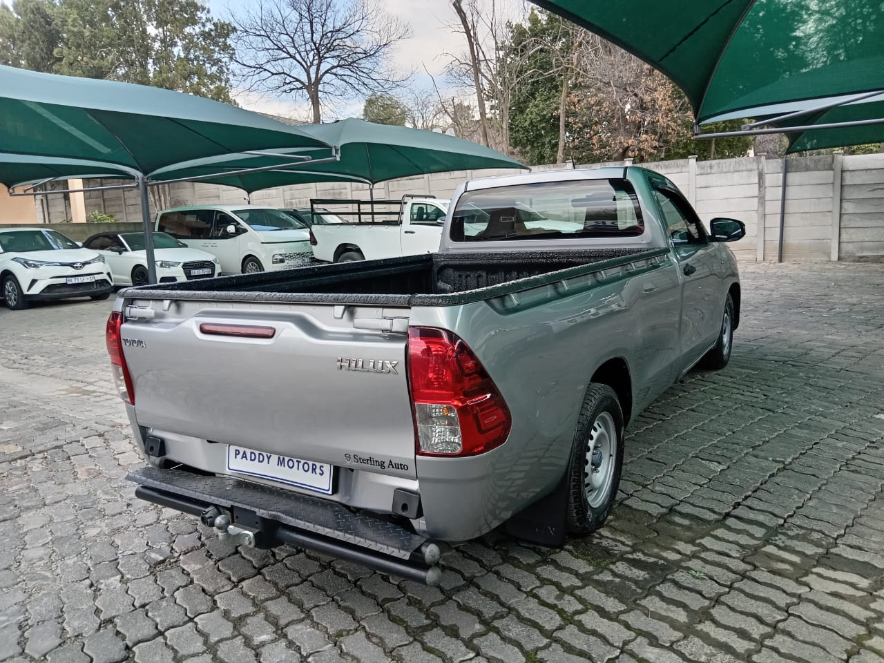 
								Toyota Hilux 2.4GD Single cab full									