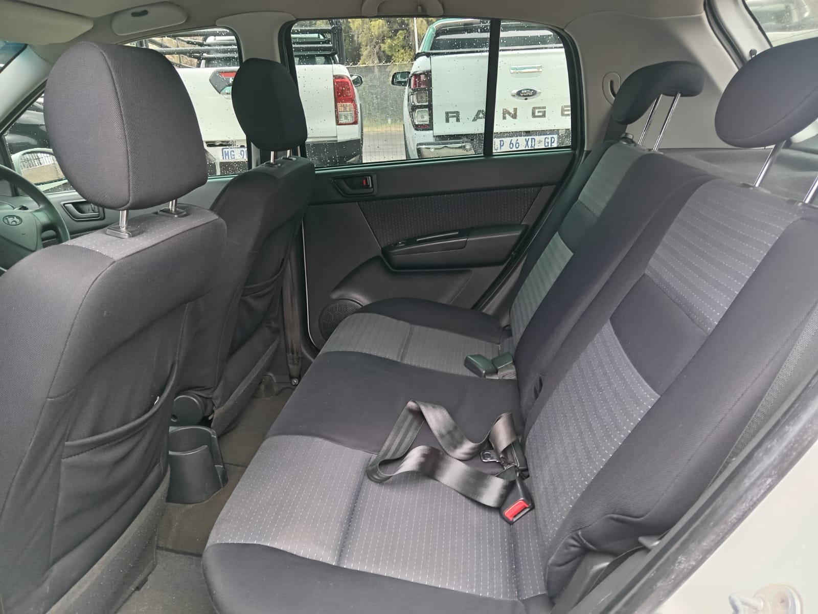 
								Hyundai Getz 1.6 GL full									