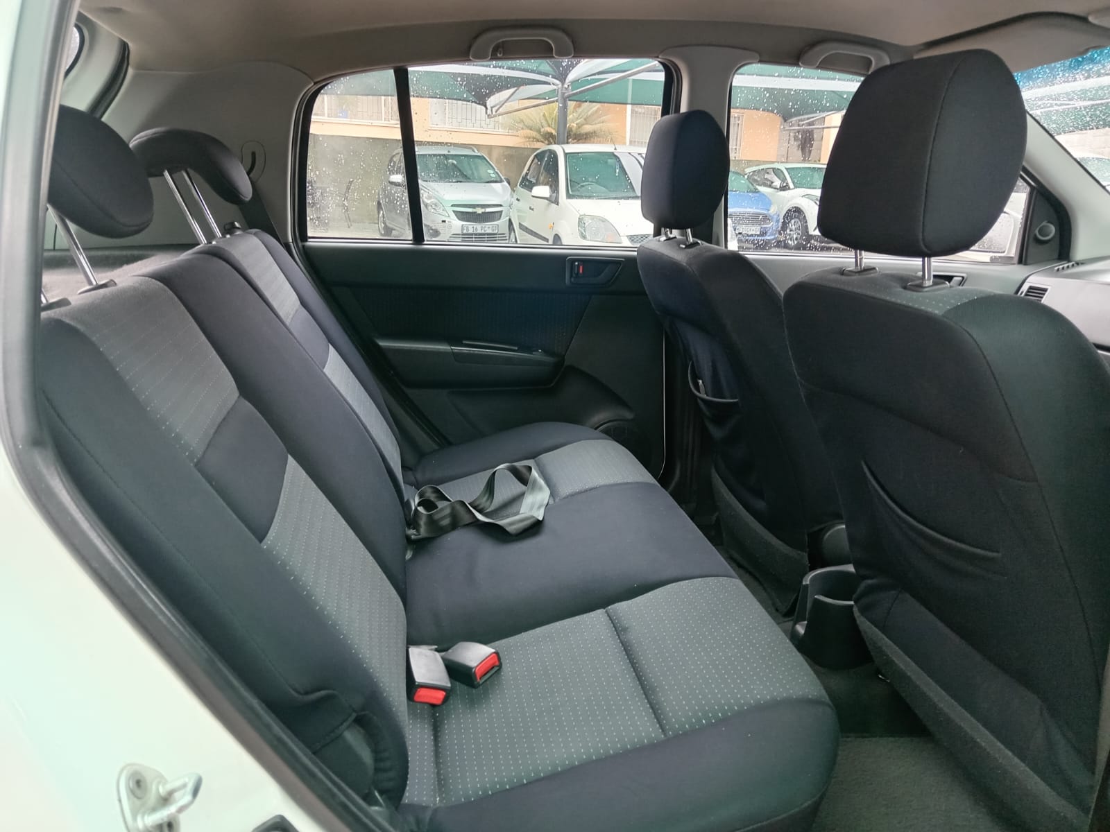 
								Hyundai Getz 1.6 GL full									