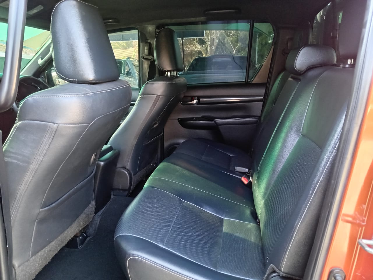 
								Toyota Hilux 2.8GD6 double cab 4×4 legend 50 full									