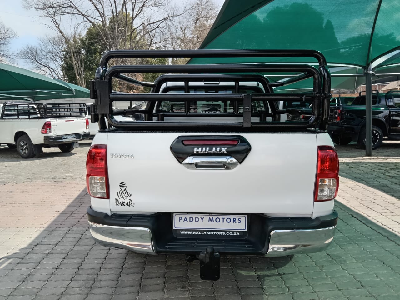
								Toyota Hilux 2.8GD6 Double cab 4×2 full									