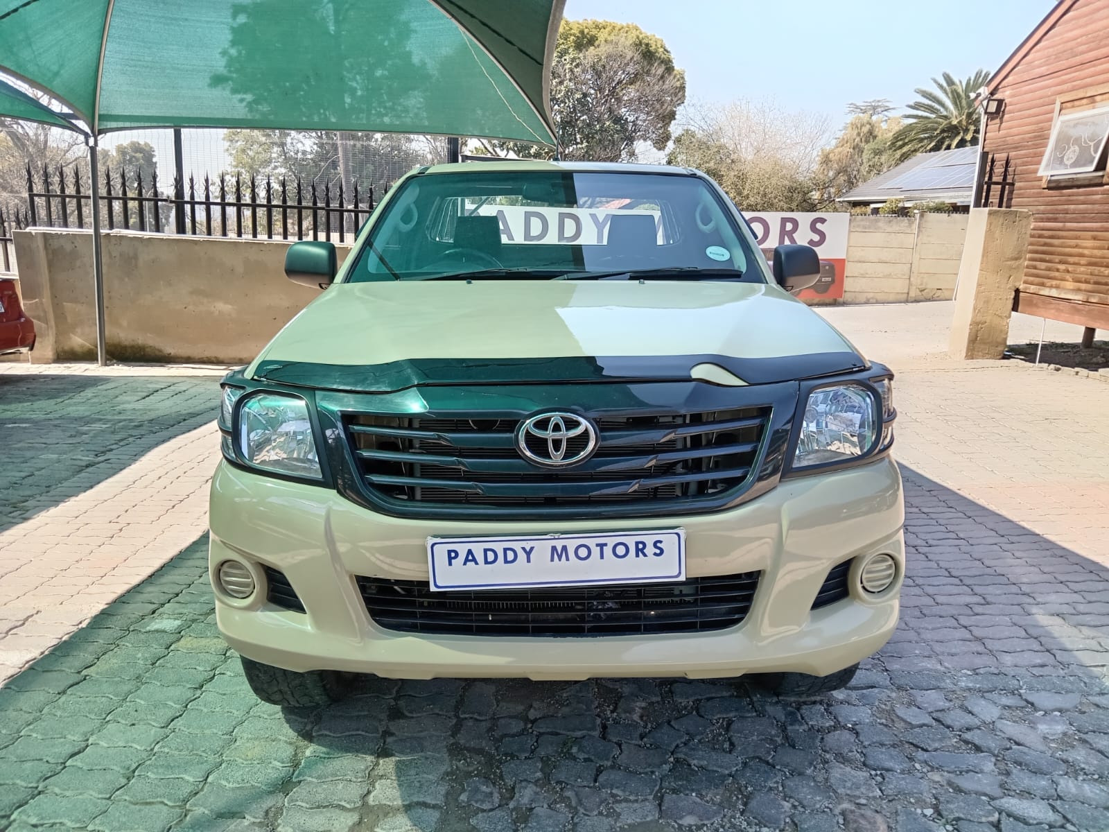 
								Toyota Hilux 2.5 D4D Single cab 4×2 full									