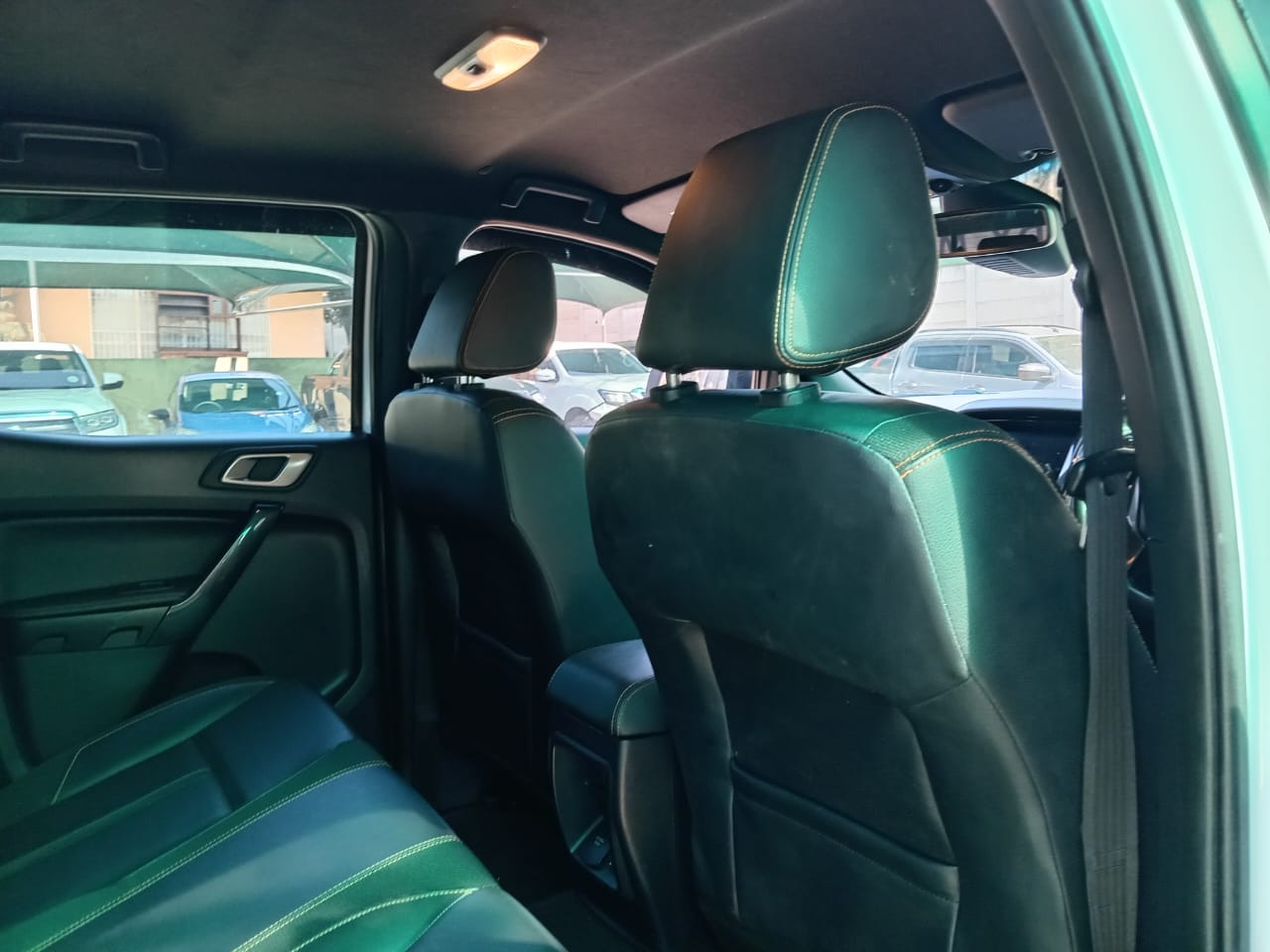 
								Ford Ranger 2.0 Bi-turbo Double cab wild Trak 4×4. full									