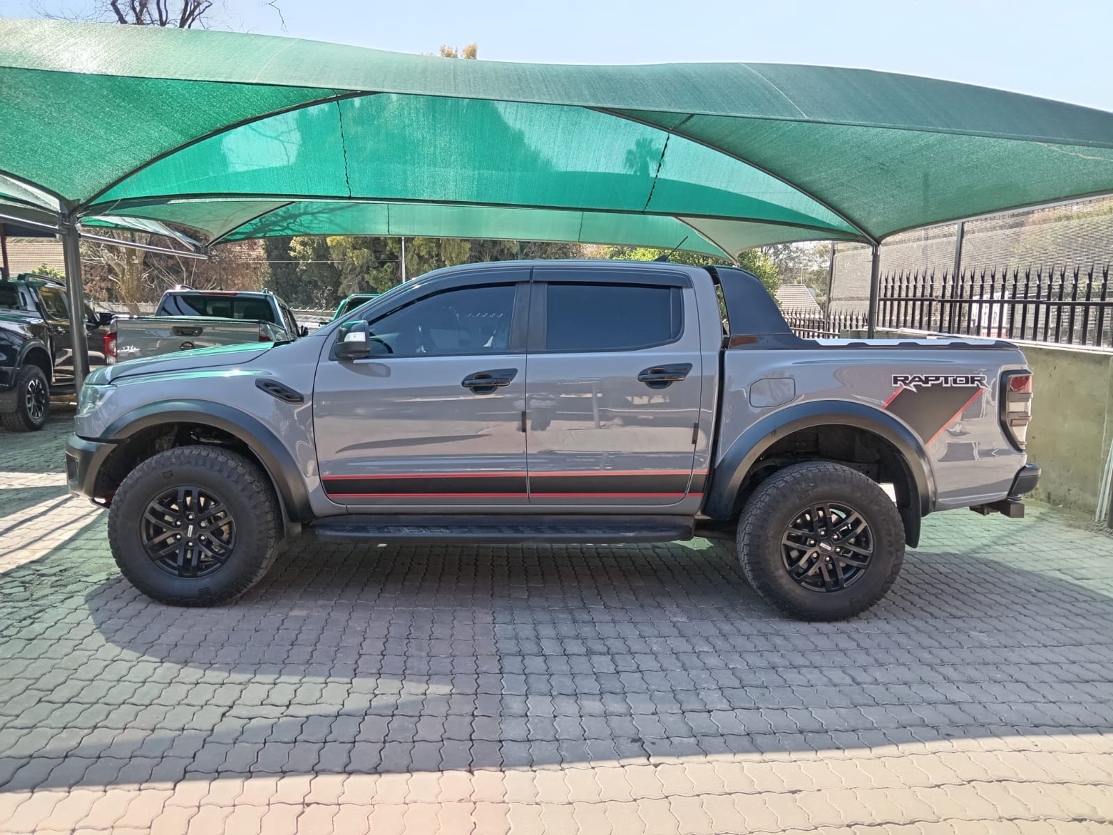 
								Ford Ranger 2.0 Bi-turbo Double cab Raptor 4×4. full									