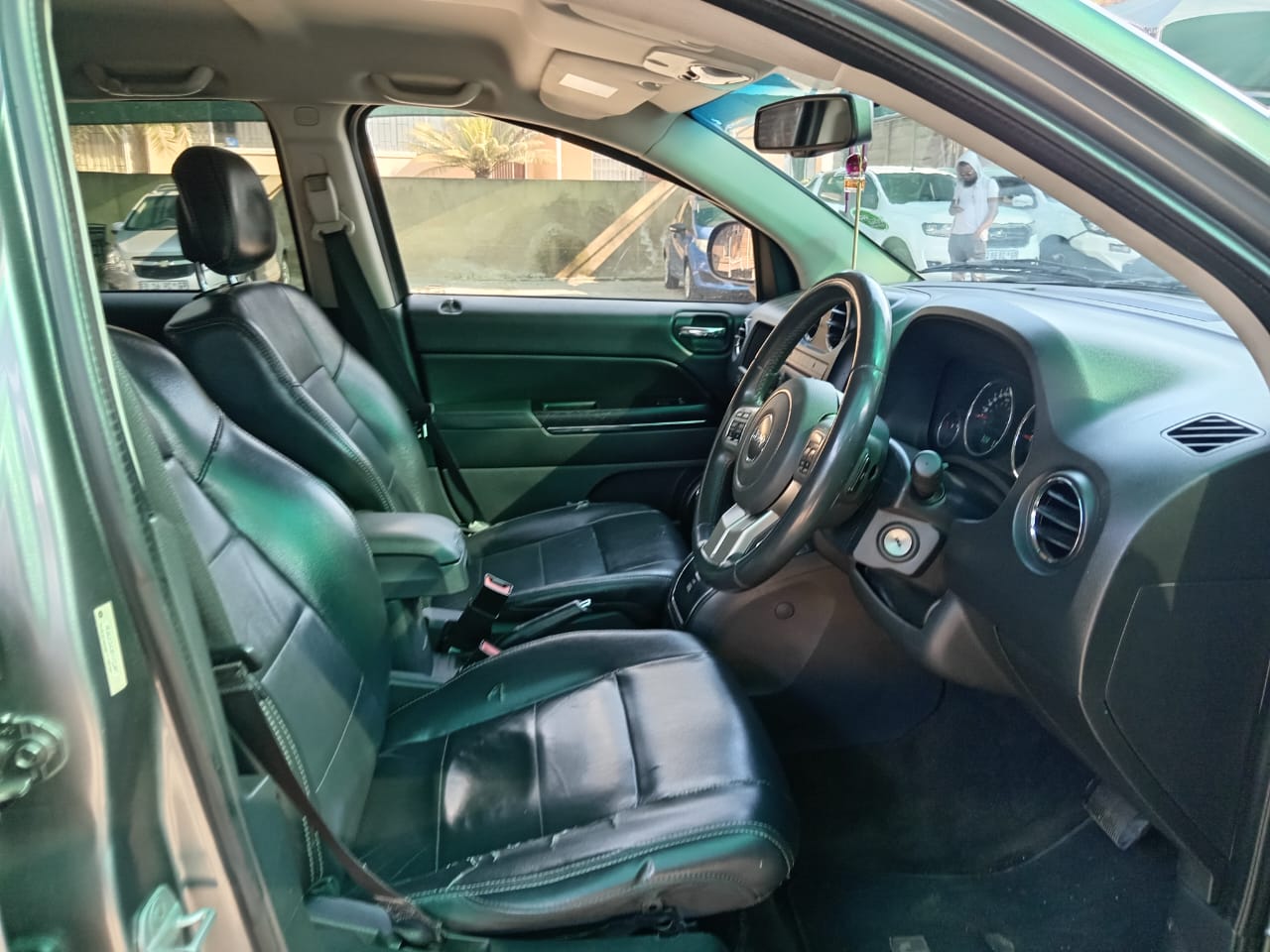 
								Jeep Compass 2.0. full									