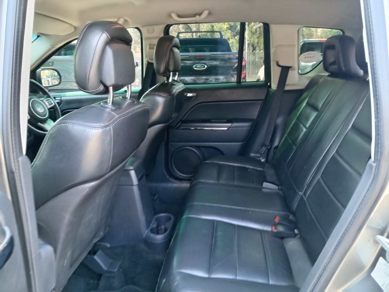 
								Jeep Compass 2.0. full									