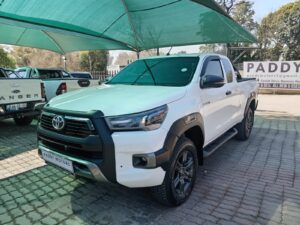Toyota Hilux 2.4 GD6 Extra cab 4×2