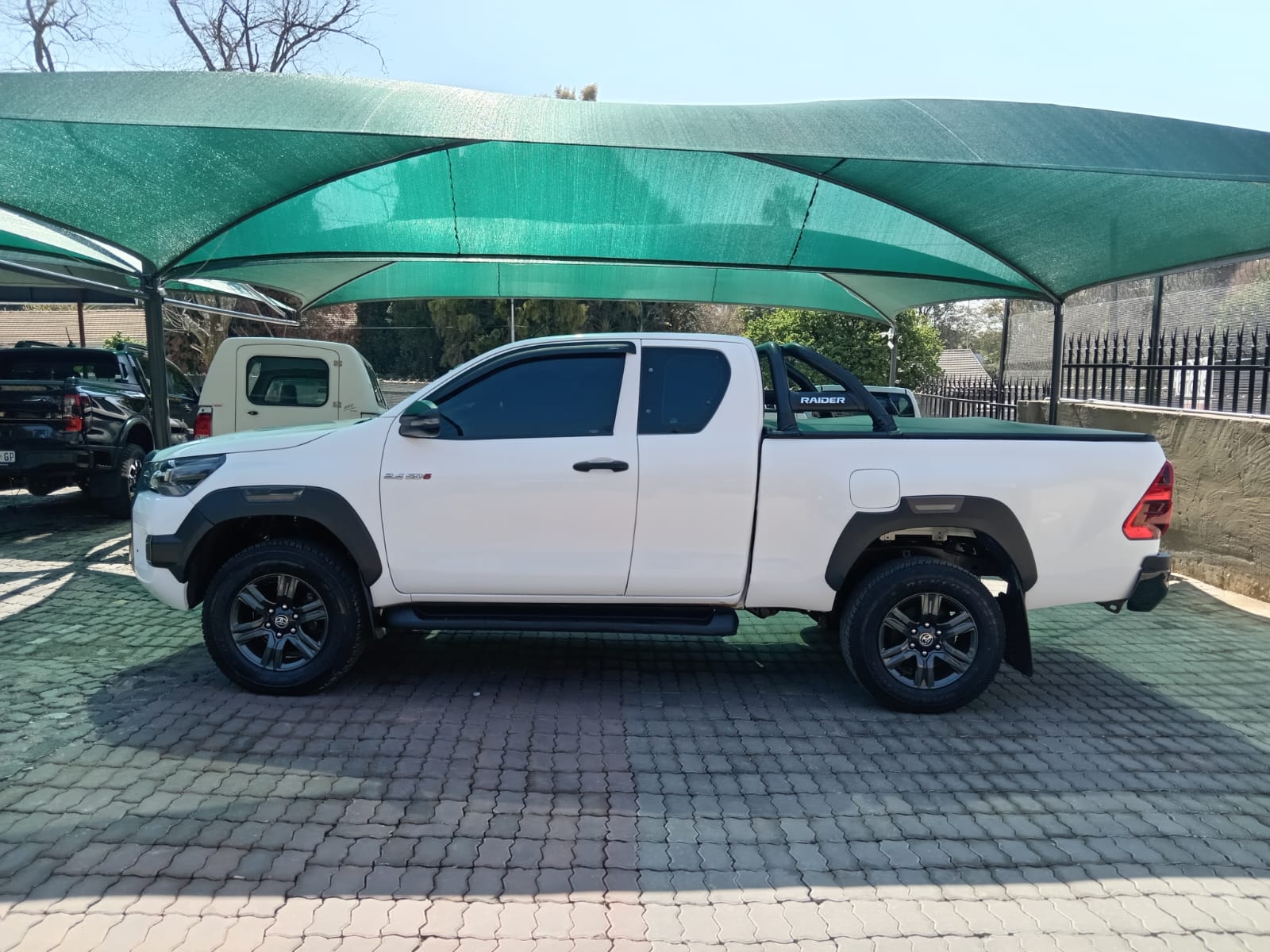 
								Toyota Hilux 2.4 GD6 Extra cab 4×2 full									