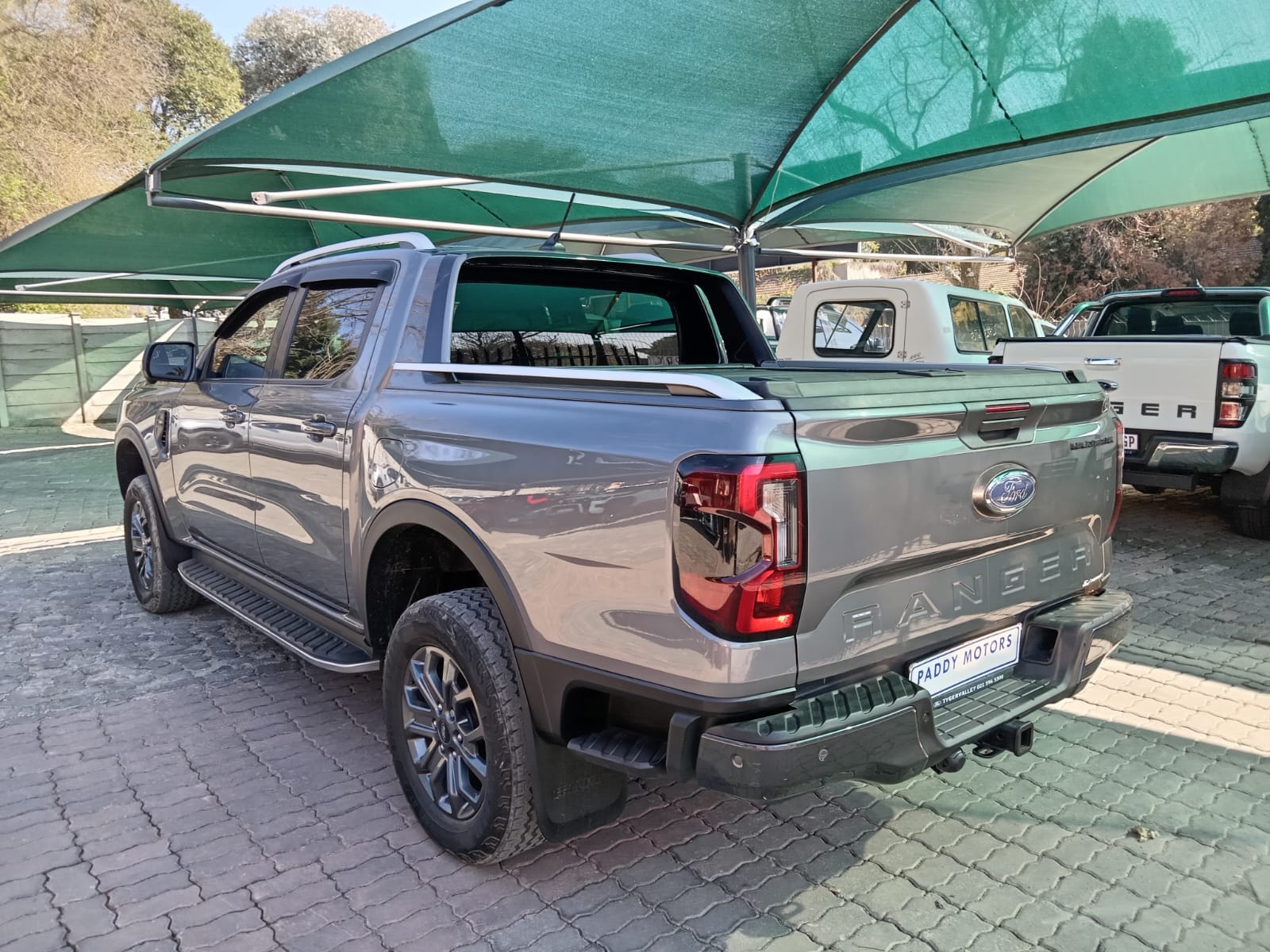 
								Ford Ranger 2.0 BI-Turbo double cab Wild Trak full									