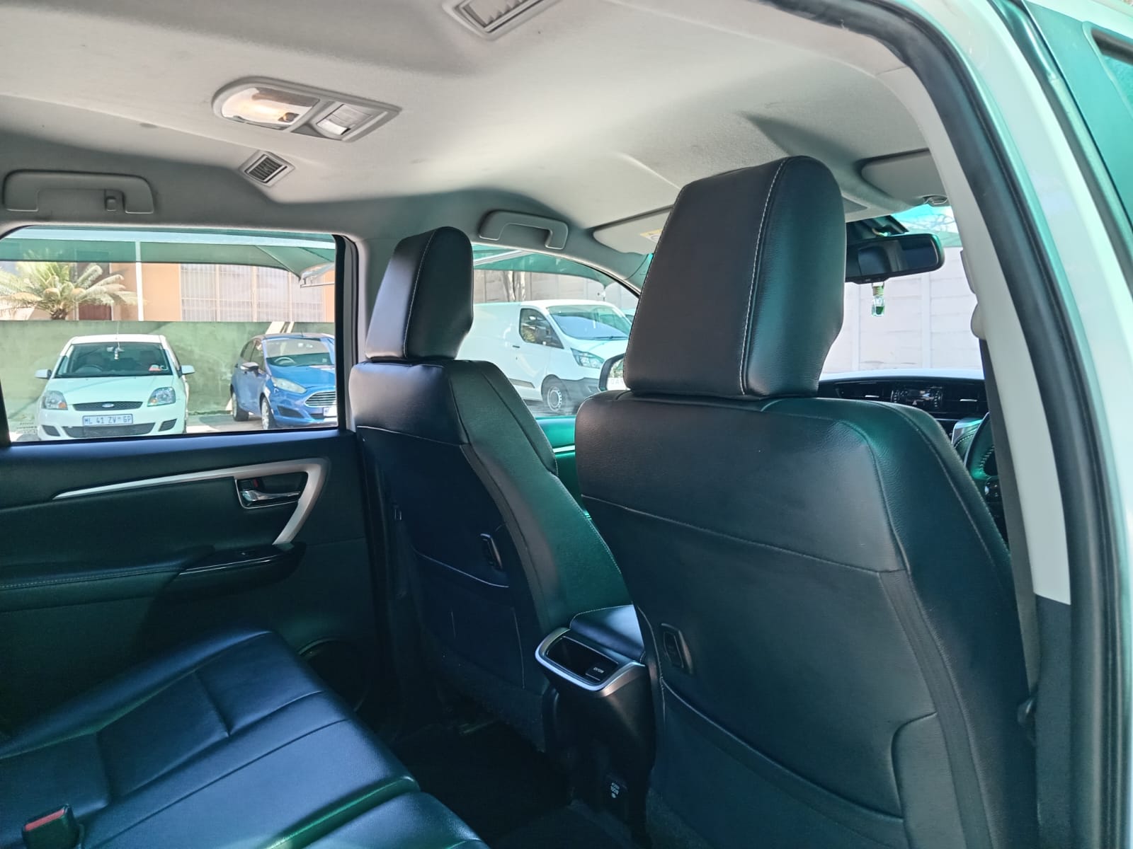 
								Toyota Fortuner 2.8 GD6 VX full									