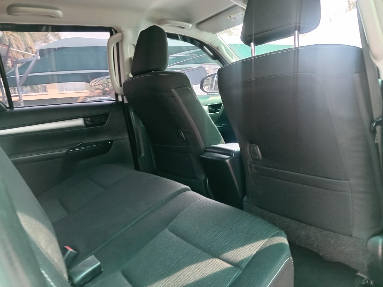 
								Toyota Hilux 2.4 GD6 Double cab 4×2 full									