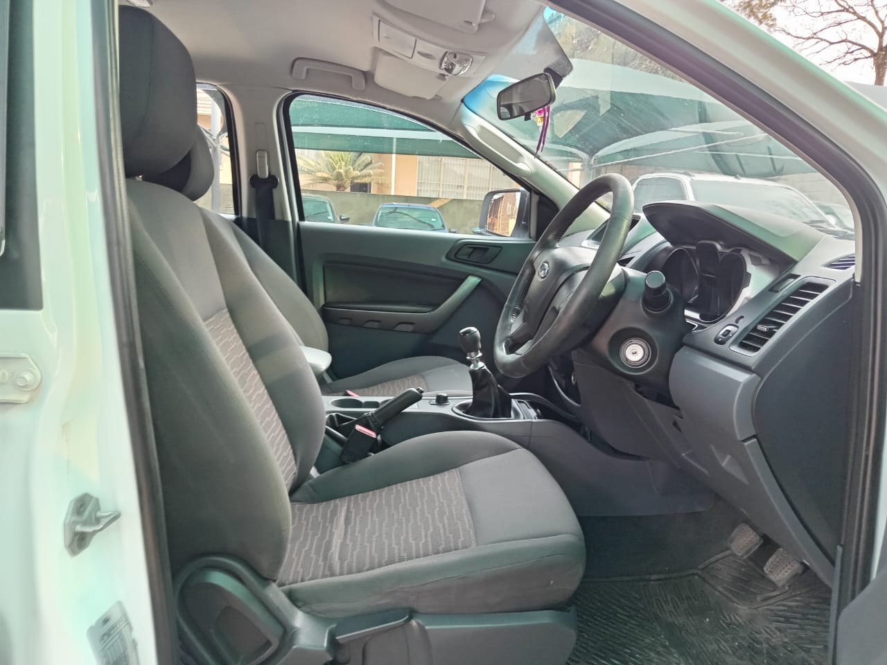 
								Ford Ranger 2.2 TDCI Double cab 4X4 XLS. full									