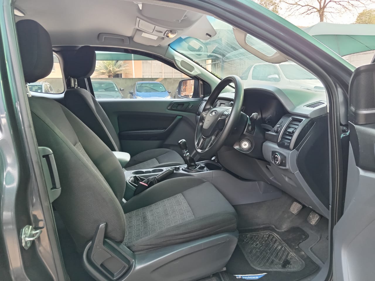 
								Ford Ranger 2.2 TDCI Super cab 4×4 full									