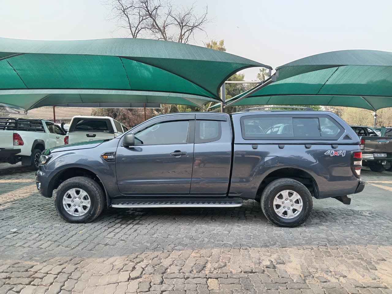 
								Ford Ranger 2.2 TDCI Super cab 4×4 full									