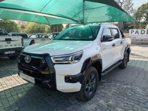 Toyota Hilux 2.4 GD6 Double cab 4×2.