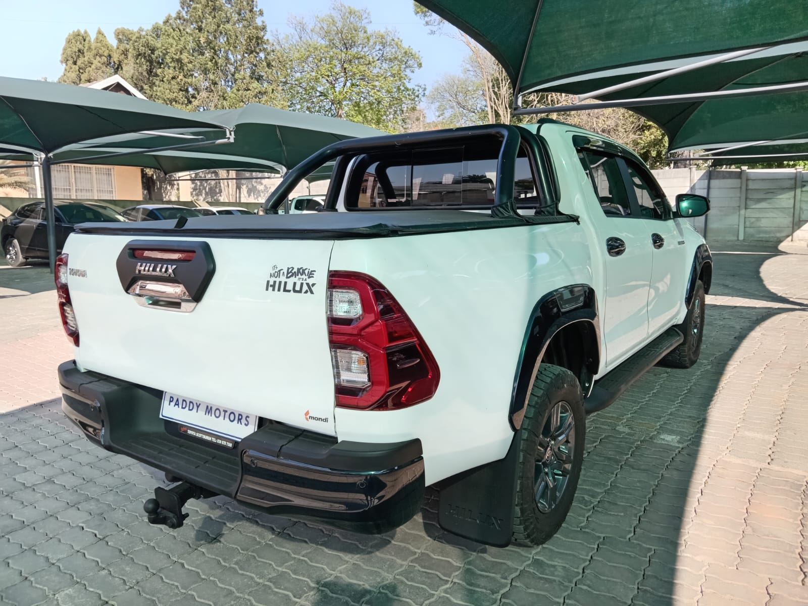 
								Toyota Hilux 2.4 GD6 Double cab 4×2. full									