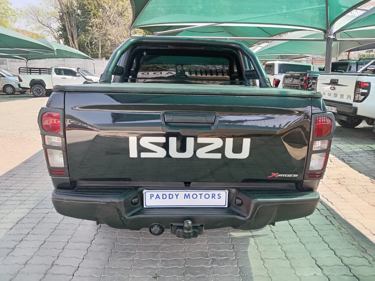 
								Isuzu KB 250 D-max X-rider double cab 4X2 full									