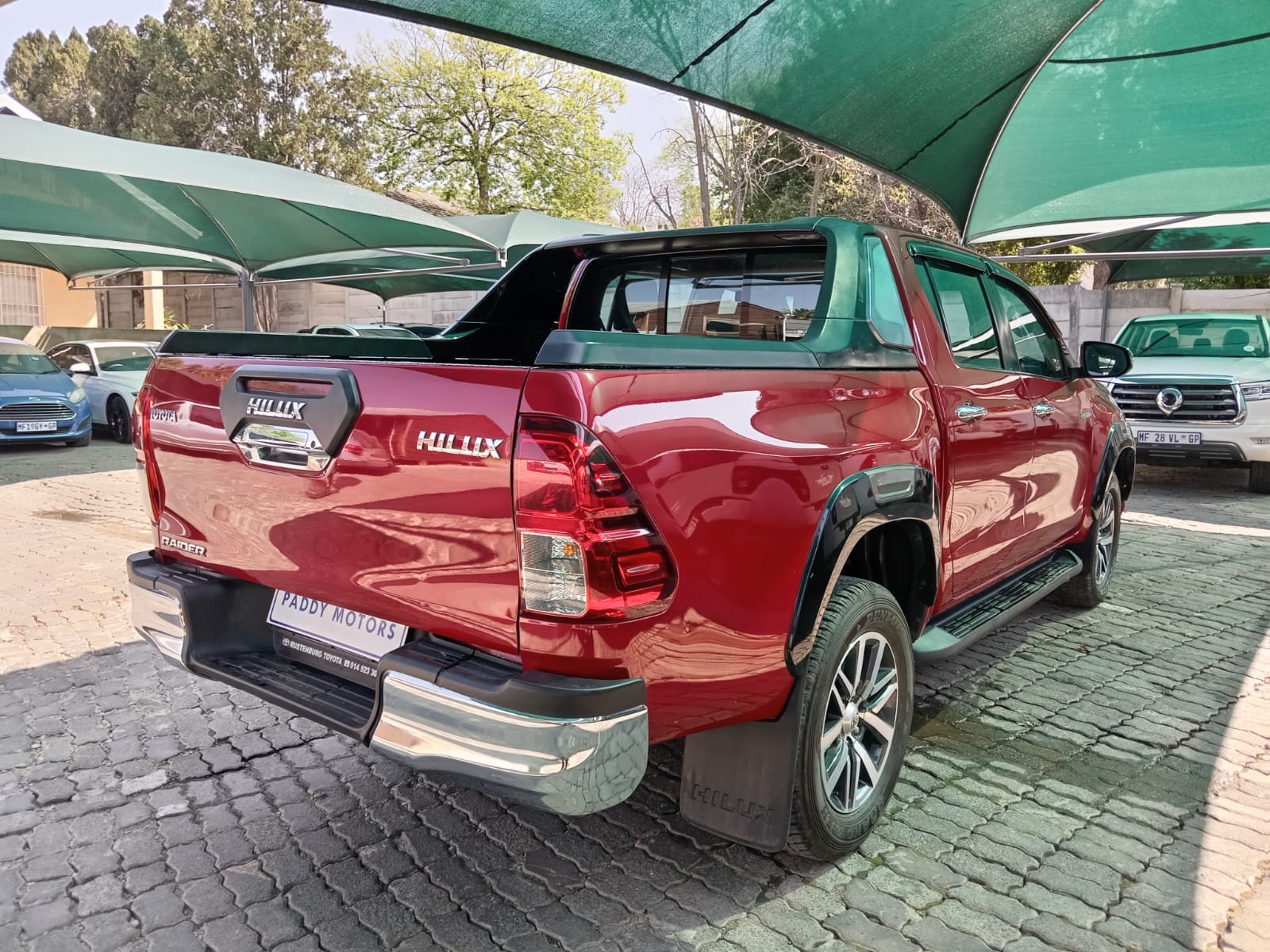 
								Toyota Hilux 2.8 GD6 Double cab 4×2. full									
