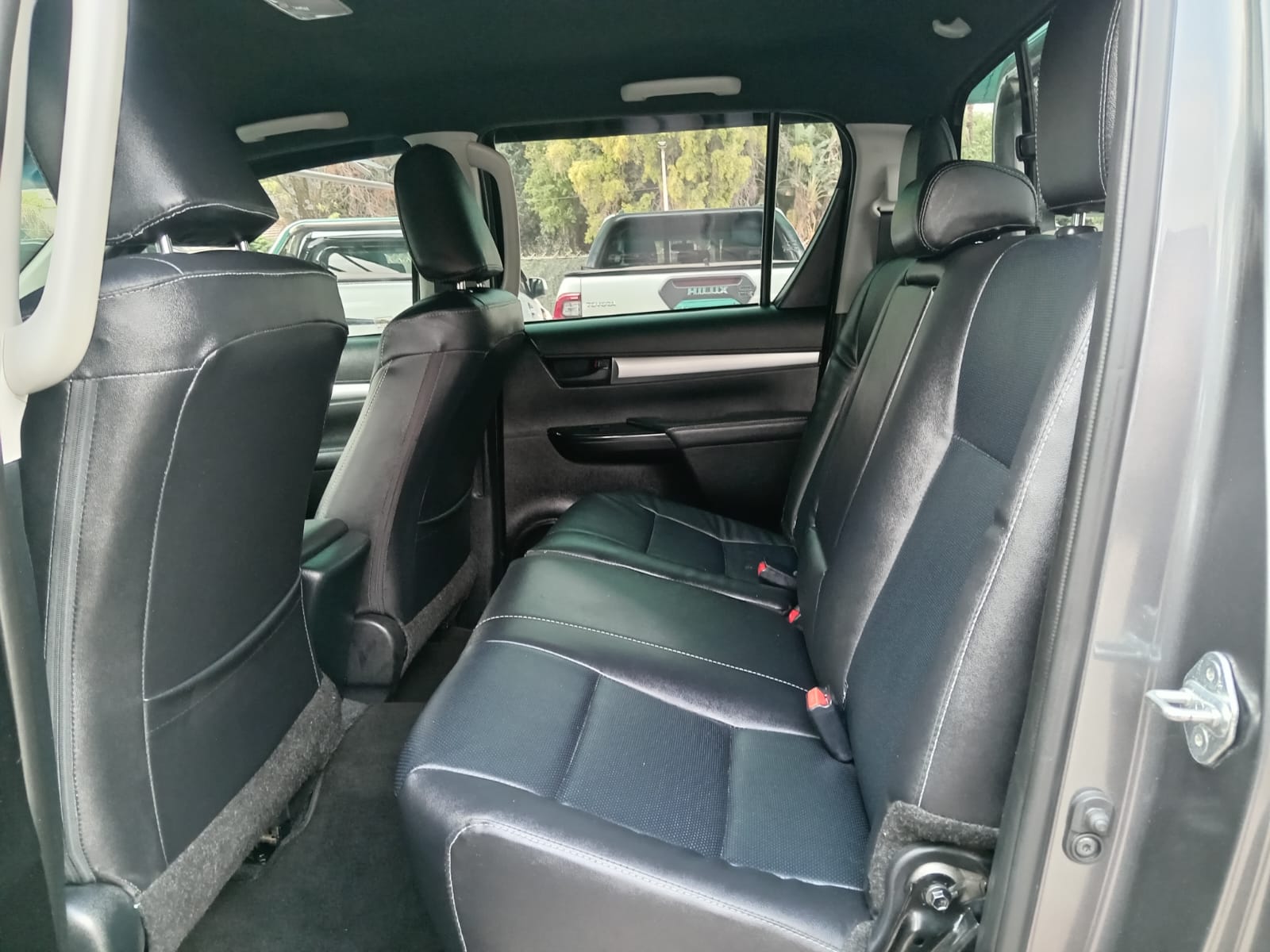 
								Toyota Hilux 2.4 GD6 Double cab 4×2 full									