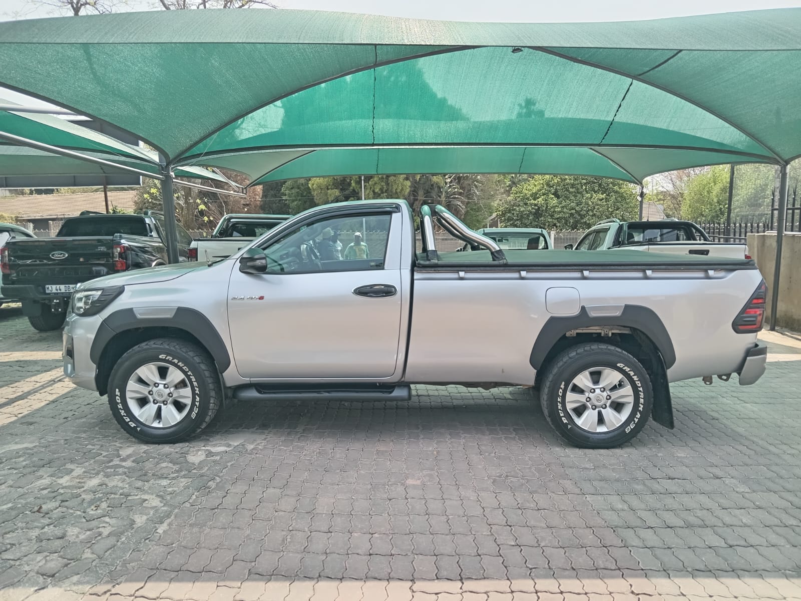 
								Toyota Hilux 2.4 GD6 single cab 4×4 full									