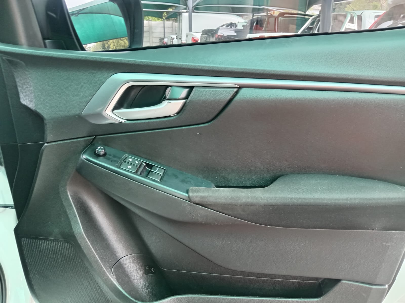 
								Isuzu D-max 1.9 DDI HR LS Double cab full									