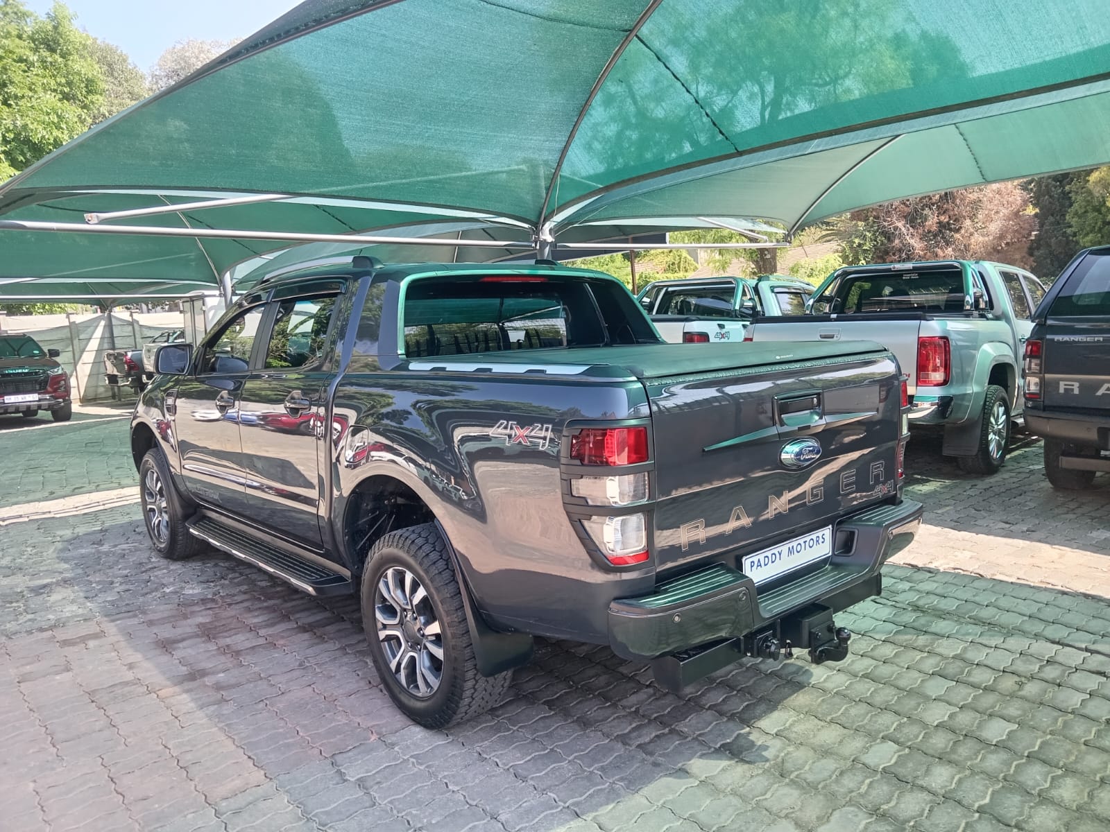 
								Ford ranger 3.2 TDCI double cab wild Trak 4×4 full									
