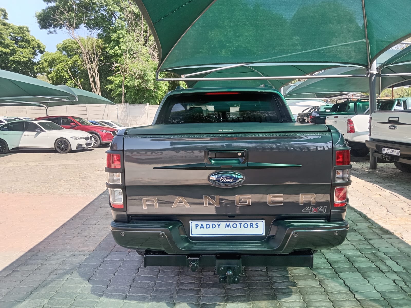 
								Ford ranger 3.2 TDCI double cab wild Trak 4×4 full									