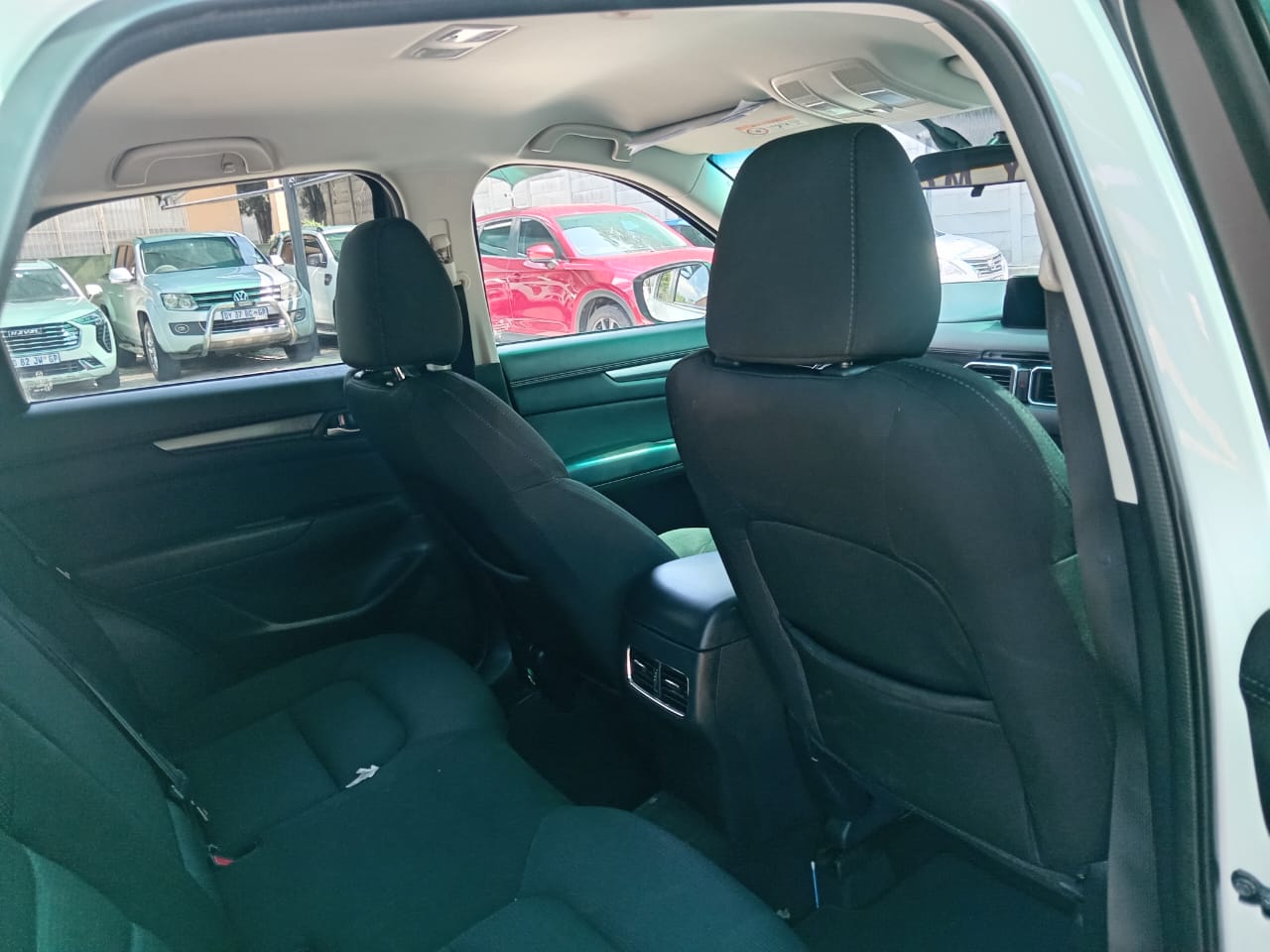 
								Mazda CX5 2.0 Sky Active. full									